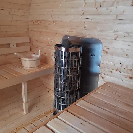 Na Wsi - Sauna I Jacuzzi Проживание в семье Dabrowka (Wolomin)