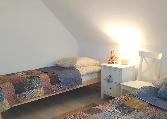 Na Wsi - Sauna I Jacuzzi Dabrowka (Wolomin)